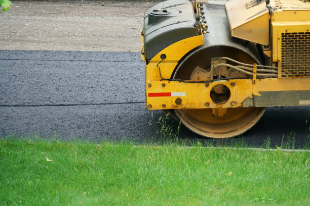 Best Professional Driveway Pavers  in Northview, MI